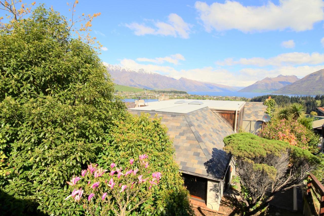 Earnslaw Central Views A ควีนส์ทาวน์ ภายนอก รูปภาพ